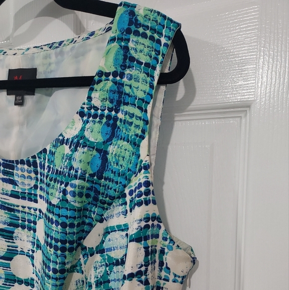 JM Studio Blue, Green & White Dot Geometric Print Sleeveless Dress in Size 18 - Picture 5 of 14